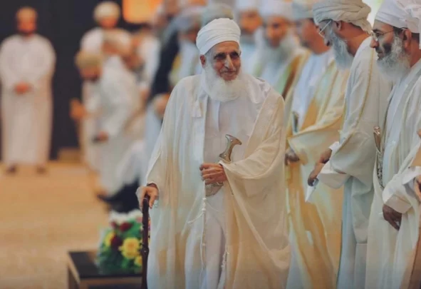 الشيخ أحمد الخليلي برنامج المقابلة watanserb.com