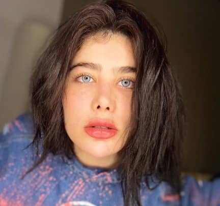 إنجي خوري بفستان أسود شفاف لم ترتد شيئاً تحته! إنجي خوري بفستان أسود شفاف لم ترتد شيئاً تحته! watanserb.com