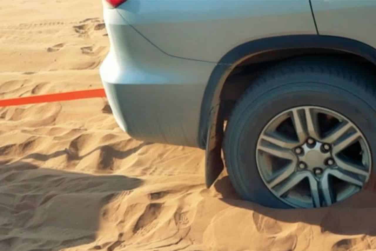 احذر من أن تدخل سيارتك إلى الشاطئ وضعها في وضع معاكس للشاطئ