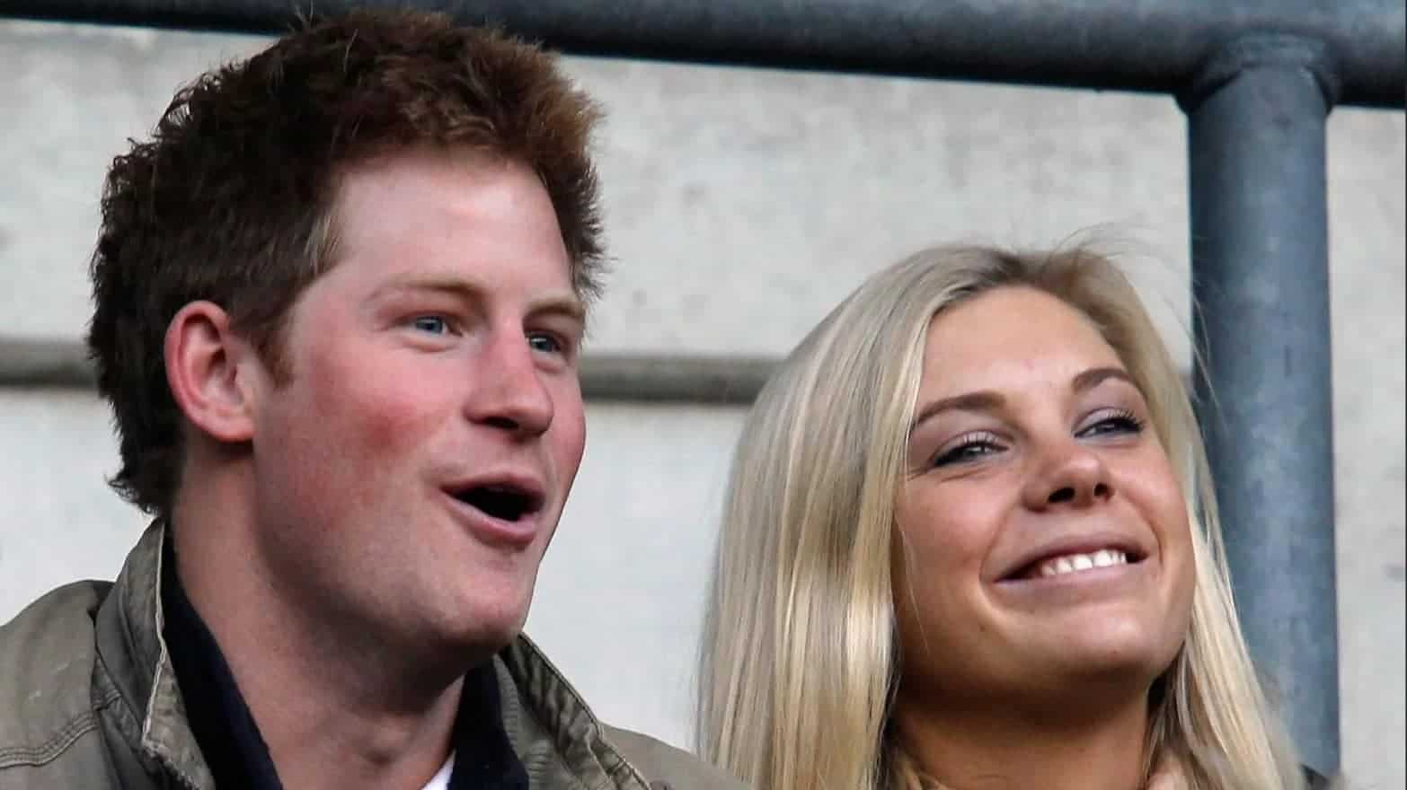 تشيلسي ديفي حبيبة الأمير هاري سابقا