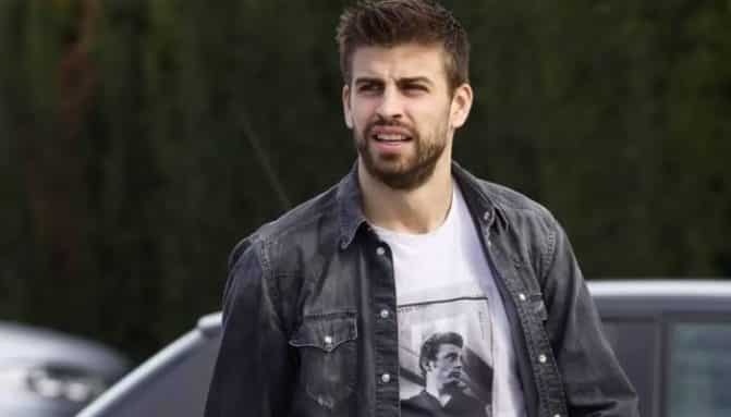 جيرارد بيكيه مضطرب جداً بسبب شاكيرا.. وهذا ما فعله بمُصور شهير في لحظة غضب! جيرارد بيكيه مضطرب جداً بسبب شاكيرا.. وهذا ما فعله بمُصور شهير في لحظة غضب! watanserb.com