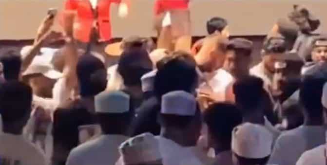 حفل كلية الشرق الأوسط watanserb.com