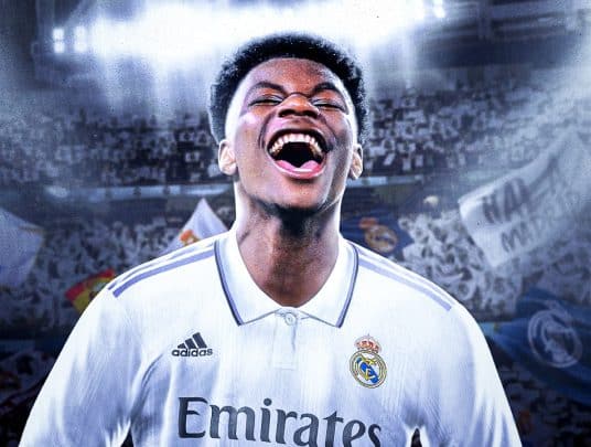 رسمياً: ريال مدريد يُوقع مع الجوهرة الفرنسية تشواميني.. وهذه تفاصيل الصفقة الفرنسي أوريلين تشواميني ثاني صفقات ريال مدريد watanserb.com