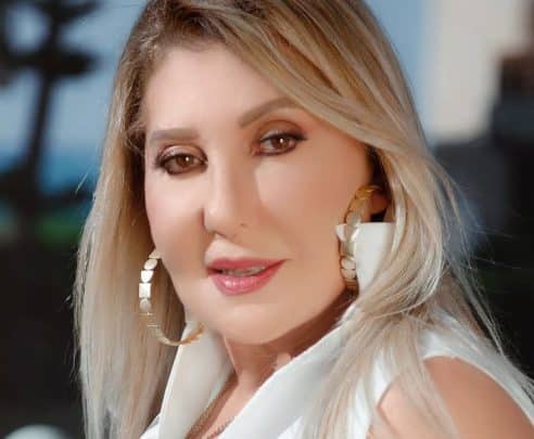 شعر أباط نادية الجندي في هذه الصورة يثير الجدل! (شاهد) شعر أباط نادية الجندي في هذه الصورة يثير الجدل! (شاهد) watanserb.com