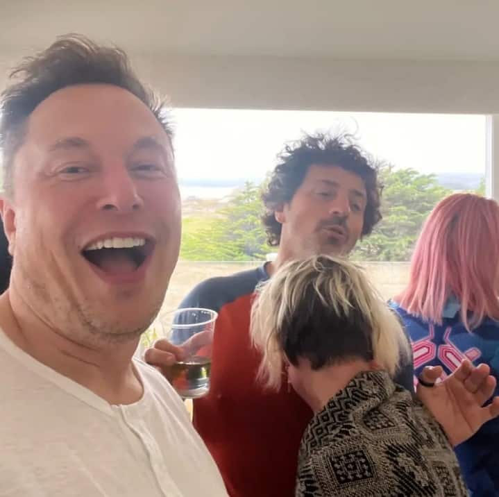 إيلون ماسك وبرين