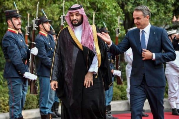 الخوف من التسمم ومستشفى متنقل.. كشف تفاصيل ساعات الرعب التي قضاها “ابن سلمان” في اليونان ابن سلمان في اليونان watanserb.com