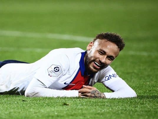 إصابة نيمار من جديد في تدريبات باريس سان جيرمان watanserb.com