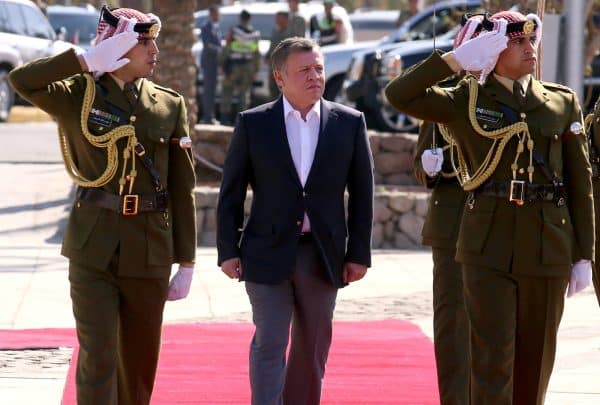 “بلومبيرغ”: إنشاء “ناتو شرق أوسطي” حبر على ورق ولن يحدث .. لهذه الأسباب الملك عبدالله الثاني اقترح انشاء ناتو شرق أوسطي watanserb.com