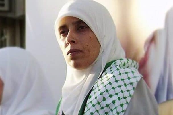 تسليم أحلام التميمي watanserb.com