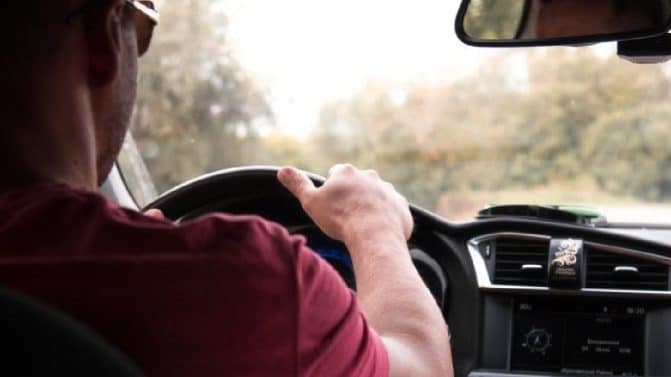 تكييف السيارة عندما تكون درجة الحرارة العالية watanserb.com