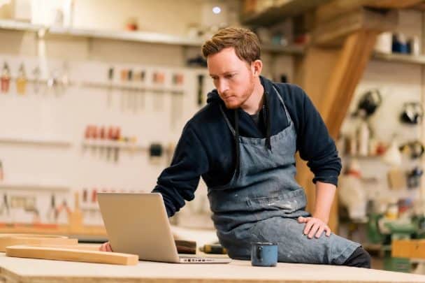 اغسل أسنانك باليد التي لا تستخدمها عادة…6 حيل من هارفارد لدماغ أكثر ذكاء طرق من هارفارد لتكون أكثر ذكاء watanserb.com