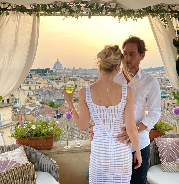 فرانشيسكو توتي وزوجته إيلاري بلاسي