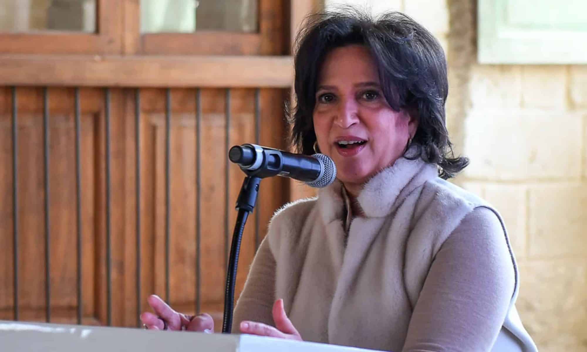 إقالة مي بنت محمد آل خليفة watanserb.com