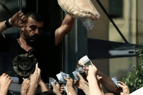 أزمة الخبز في لبنان watanserb.com