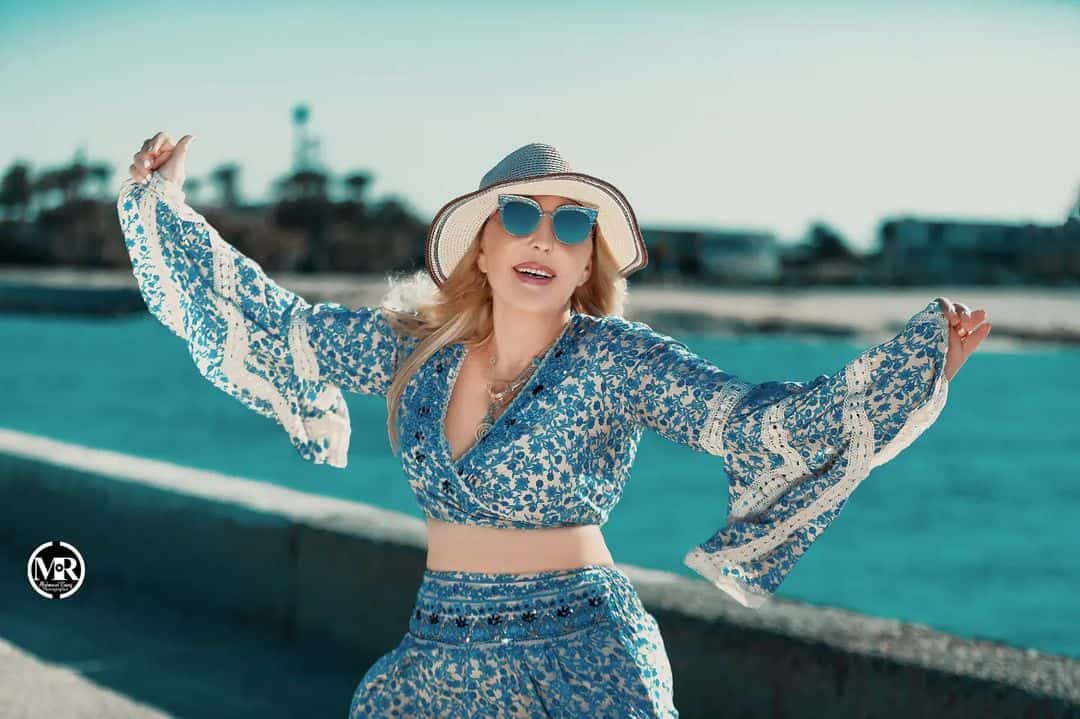 نادية الجندي 