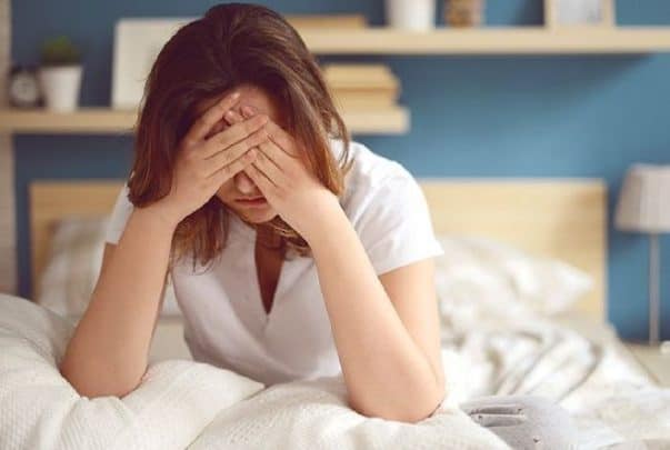 5 نصائح للتوقف عن الخوض في الأفكار السلبية اجترار الأفكار يسبب الإجهاد والتعب النفسي watanserb.com