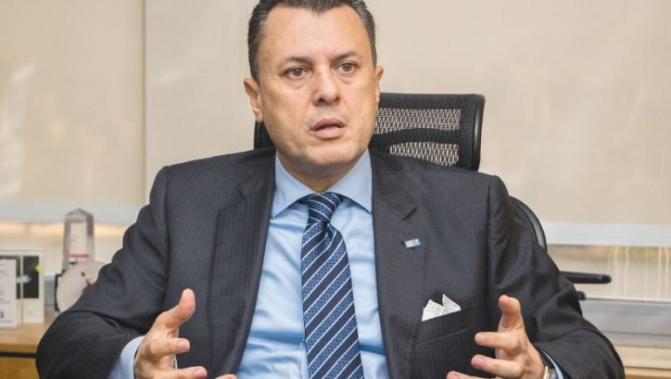 تعيين مصرفي وزيراً للسياحة والآثار في مصر يثير جدلاً .. ما القصة! أحمد عيسى watanserb.com