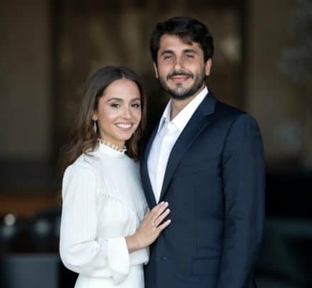 ظهور جديد لخطيب الأميرة إيمان والملكة رانيا تحتضنه (شاهد) عيد ميلاد الملكة رانيا watanserb.com