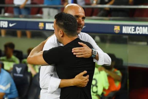 التعادل سيّد الموقف بين التلميذ والأستاذ في القمة الودية للأندية (فيديو) عناق بين مدري برشلونة تشافي ومواطنه مدرب مانشستر سيتي غوارديولا watanserb.com