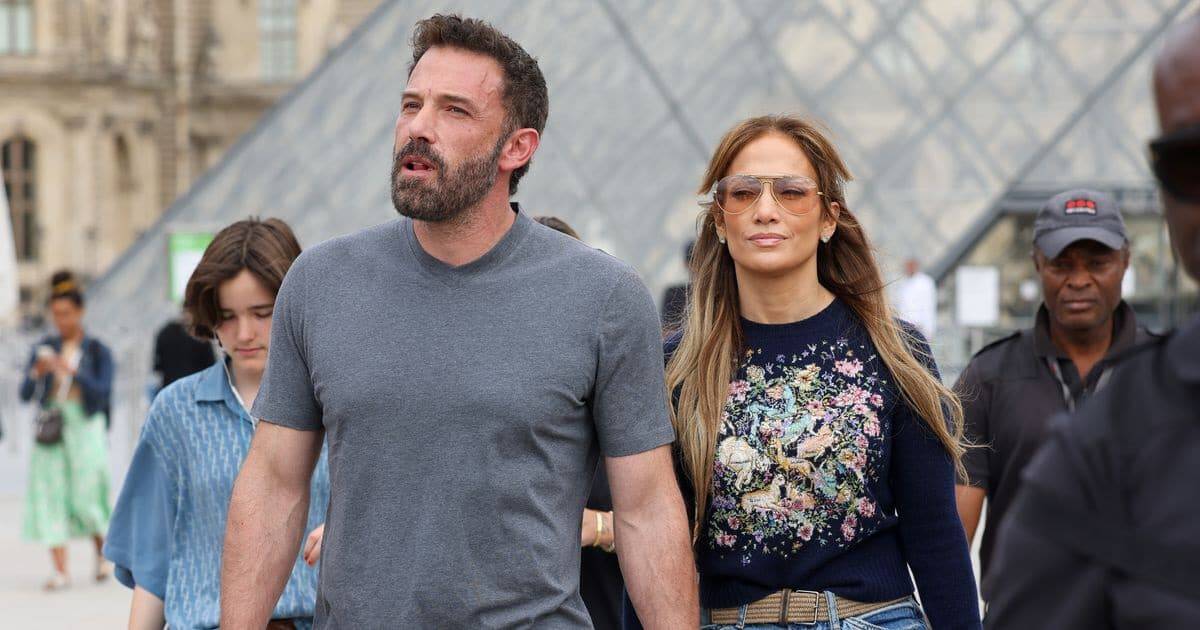 جنيفير وبن أفليك في باريس