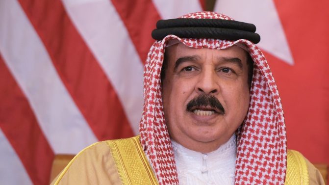 حمد بن عيسى watanserb.com