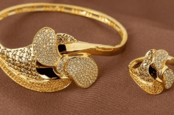 انخفاض سعر الذهب في سلطنة عمان اليوم السبت 27 أغسطس 2022 سعر الذهب في سلطنة عمان watanserb.com