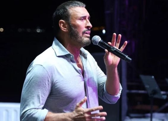 "كاظم السافل".. عراقيون يهاجمون كاظم الساهر بشراسة وألفاظ خارجة لهذا السبب! watanserb.com