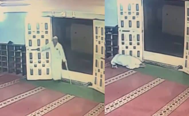 وفاة مسن على باب مسجد في غزة watanserb.com