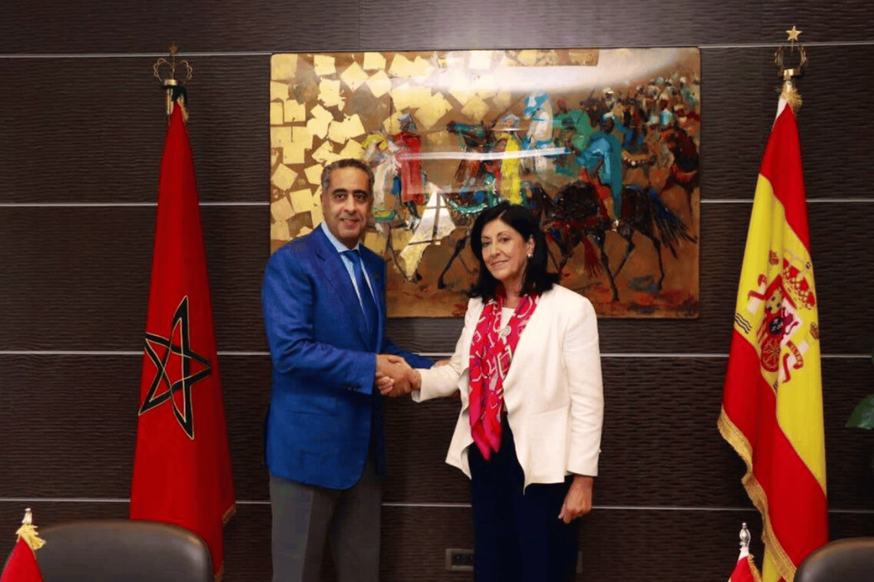 صحيفة إسبانية تكشف أسرار لقاء ” الحموشي” مع مديرة المخابرات الإسبانية في الرباط مديرة المخابرات الاسبانية والحموشي watanserb.com