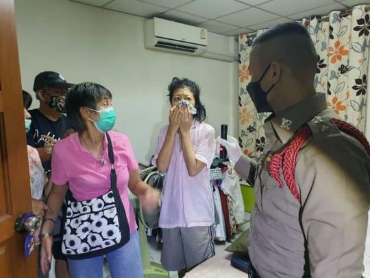 إمرأة تايلاندية علقت في حمام منزلها لمدة ثلاثة أيام..ما القصة؟ إمرأة تايلاندية علقت في حمام منزلها لمدة ثلاثة أيام..ما القصة؟ watanserb.com