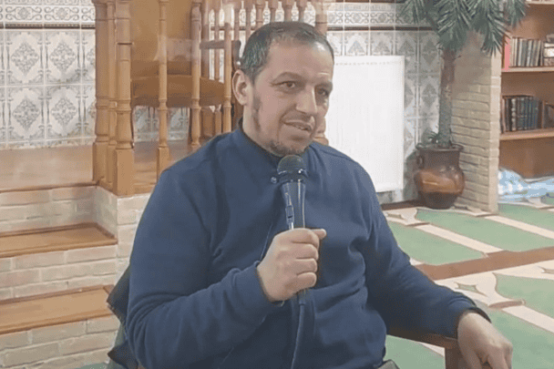 حسن إيكويسن في فرنسا watanserb.com