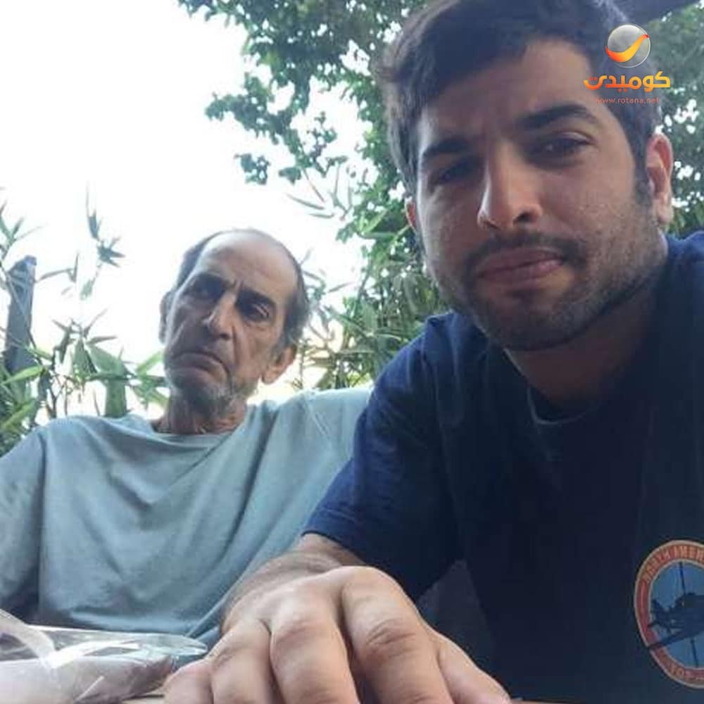 هشام سليم في آخر صورة مع ابنه نور قبل وفاته بمرض السرطان عن عمر 64 عاماً آخر صورة للفنان هشام سليم watanserb.com