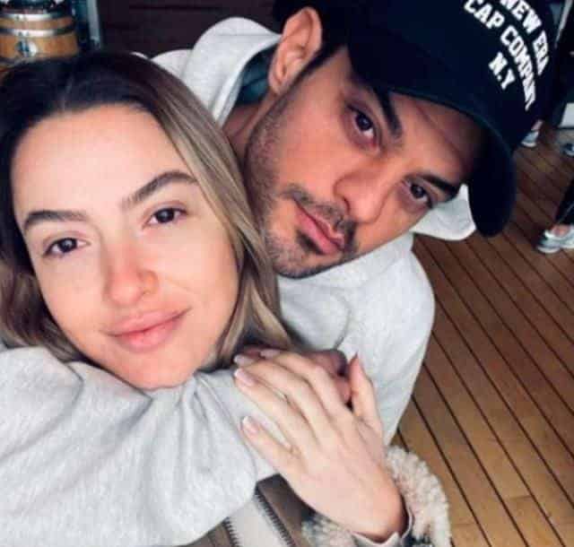 النجمة التركية هاديسا” كشفت سبب طلبها الطلاق من محمد دينتشارلار