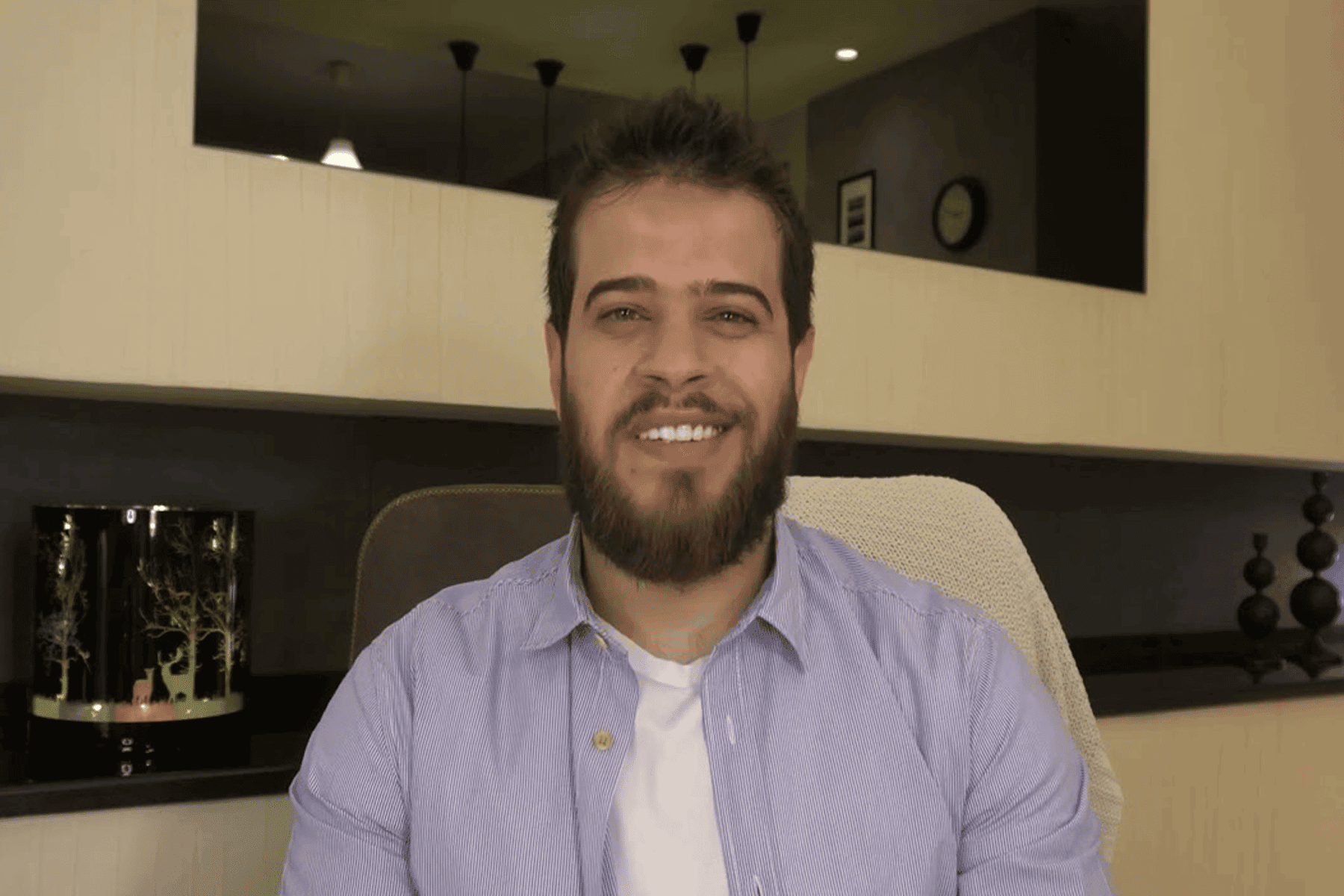 أدهم نابلسي يرد على أسئلة ما بعد الاعتزال.. تفاصيل مثيرة يكشفها لأول مرة(شاهد) أدهم نابلسي watanserb.com