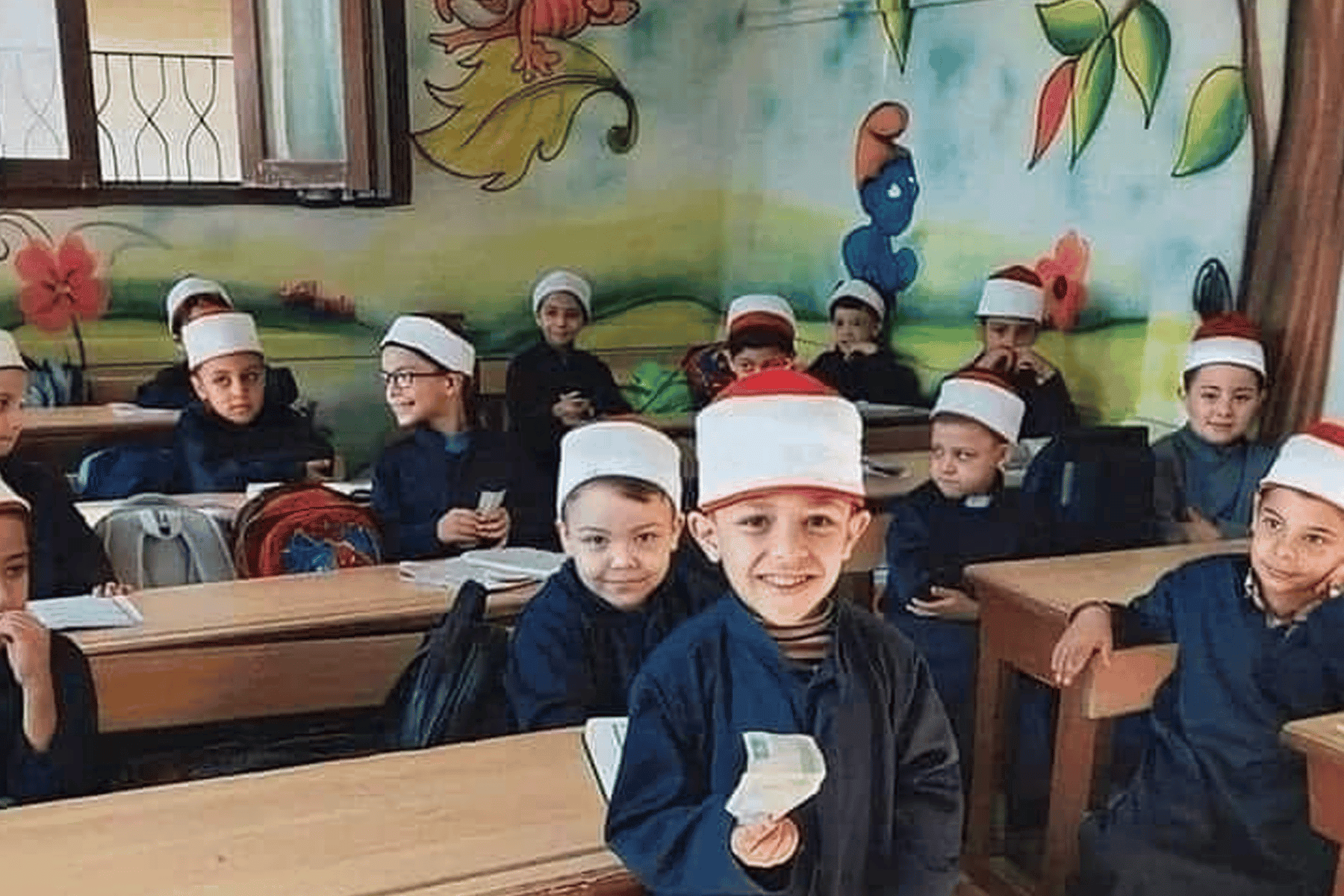 عبدالله الشريف يرد على كاتبة مصرية هاجمت زي طلاب الأزهر بصورة صادمة (شاهد) سحر الجعارة تهاجم زي طلاب الأزهر watanserb.com