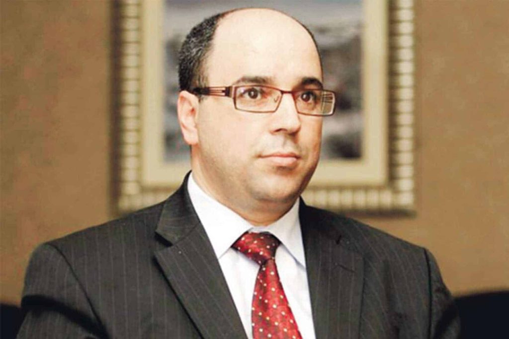 مالك يوجه انتقادات حادة لحكام العرب ويطالب بمحاسبتهم قبل الشعوب الثائرة أنور مالك watanserb.com