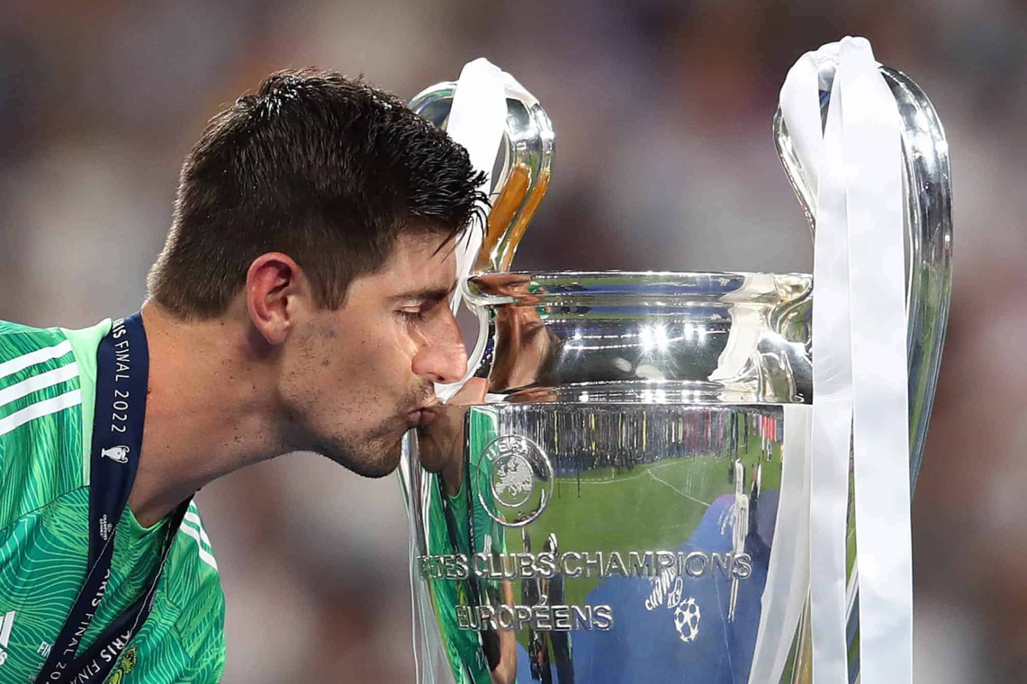 بالأرقام .. أغلى 5 حراس مرمى كرة قدم في العالم أغلى 5 حراس مرمى في العالم watanserb.com