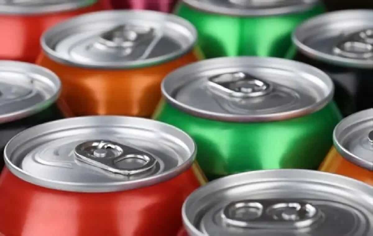 عُلبة مشروب غازي