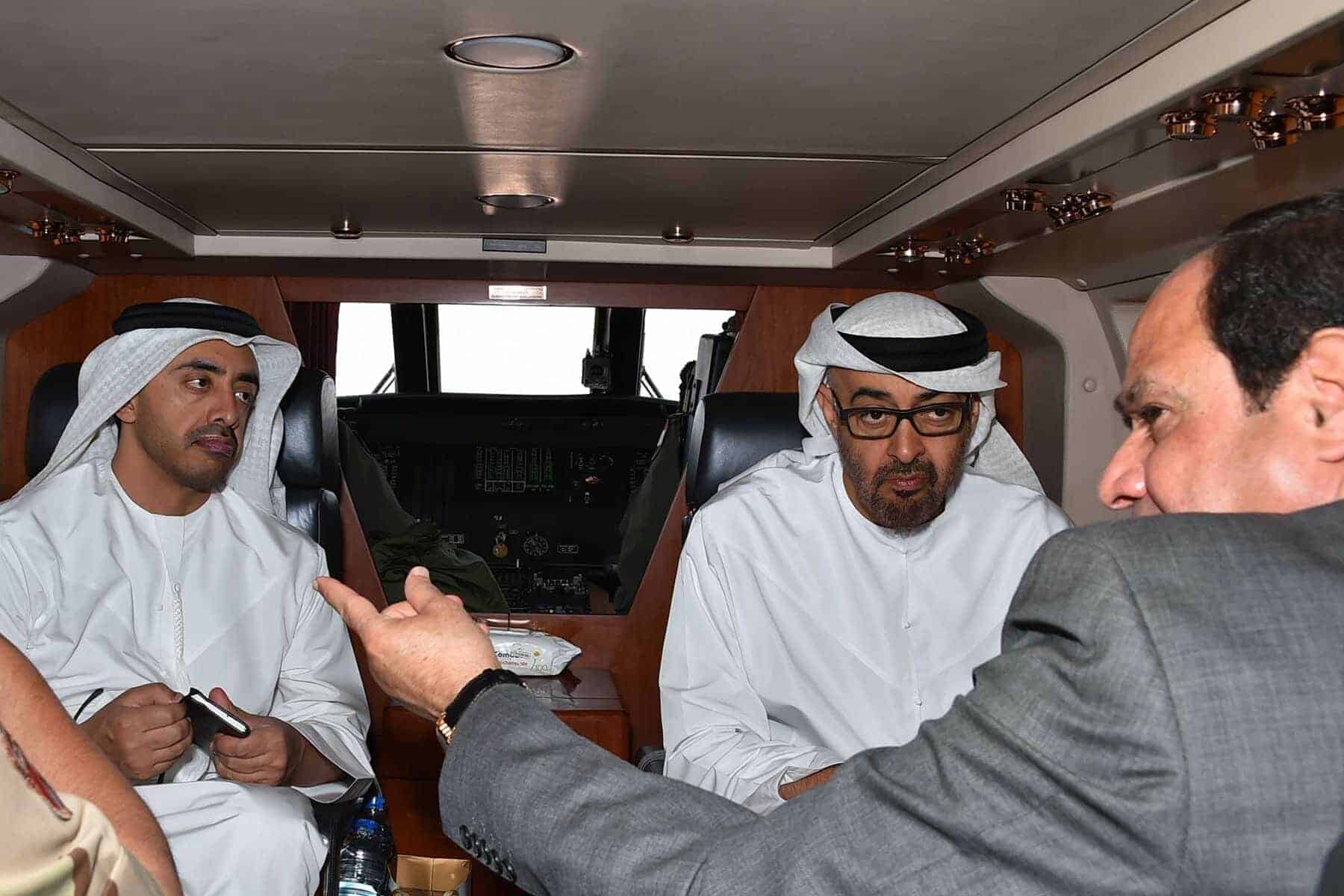 محمد بن زايد استنفر الجنرالات.. غضب قادة الجيش من السيسي بسبب الإمارات محمد بن زايد استنفر الجنرالات watanserb.com