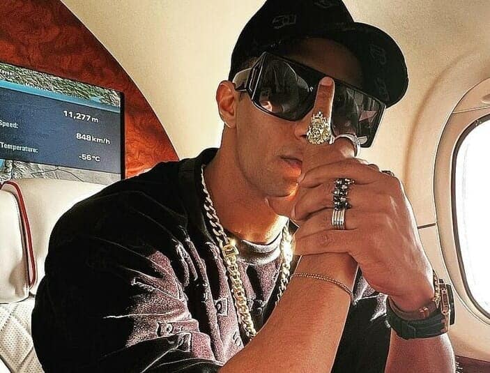 محمد رمضان يرعب متابعيه بظهور غريب ومثير (شاهد) محمد رمضان يرعب متابعيه بهذا بظهور غريب ومثير (شاهد) watanserb.com