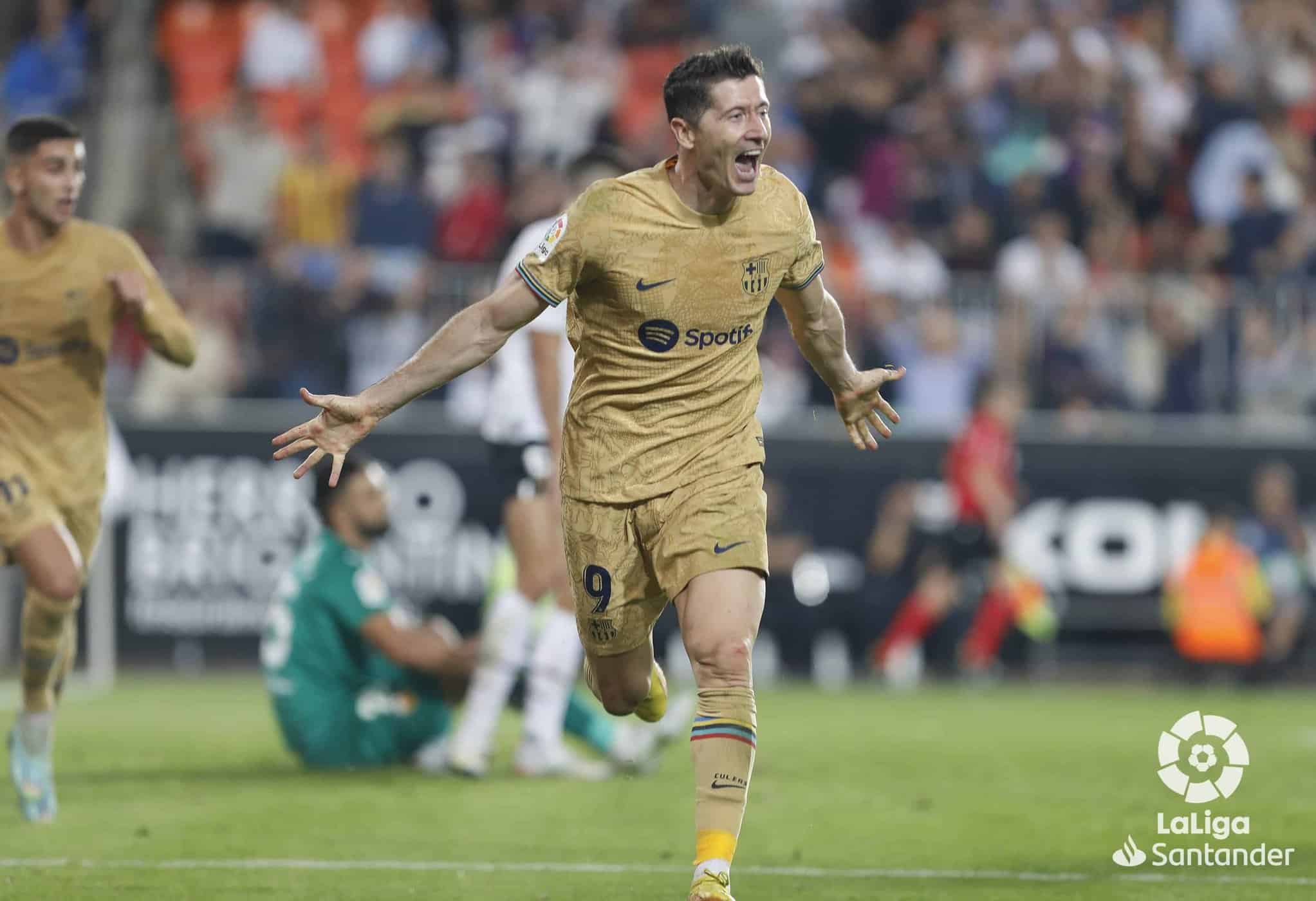 ليفاندوفسكي يُنقذ برشلونة من التعثر أمام فالنسيا في الوقت القاتل (فيديو) برشلونة وفالنسيا في الدوري الإسباني watanserb.com