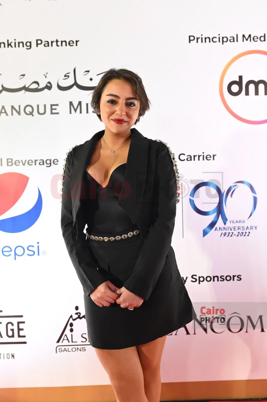 إلهام شاهين