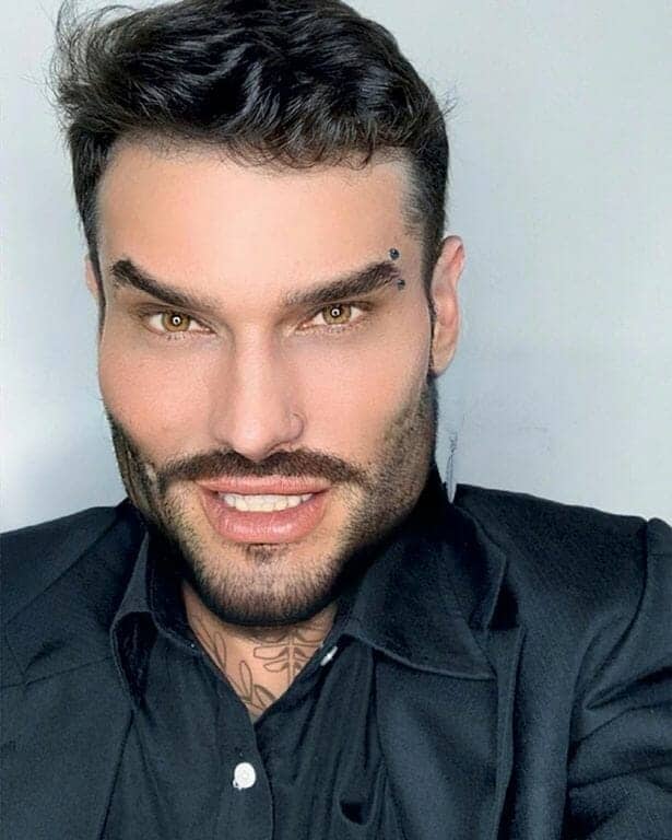 أتوس سالومي (نوستراداموس الحي)