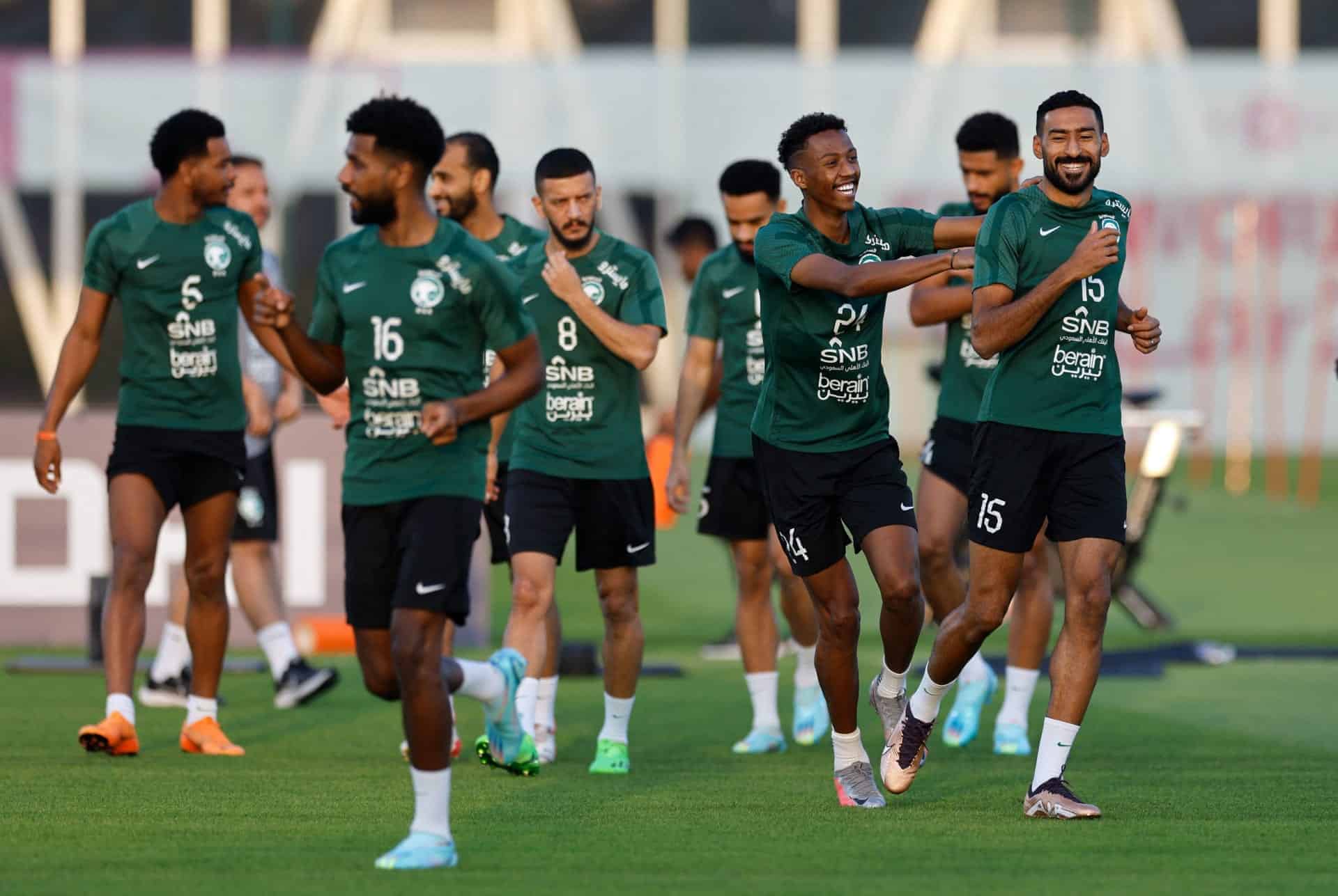 مع قرب انطلاق مباراة السعودية والأرجنتين.. وسم “نبي الستر” يجتاح “تويتر” في المملكة! watanserb.com