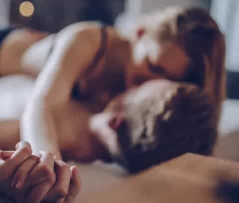 فيديوهات جنسية لسيدة مصرية وعشيقها تلقي بها إلى الهاوية.. بشاعة ما حدث لا يتصوره عقل! فيديوهات جنسية لسيدة مصرية وعشيقها تلقي بها إلى الهاوية.. بشاعة ما حدث لا يتصوره عقل! watanserb.com