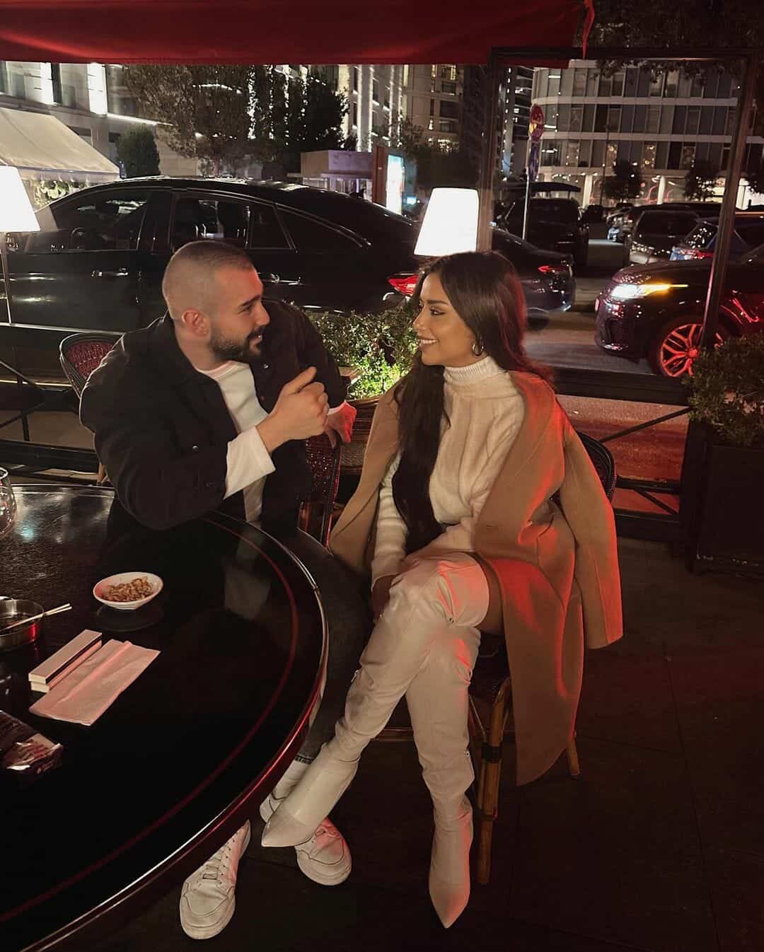 بلقيس وإيلي نجم