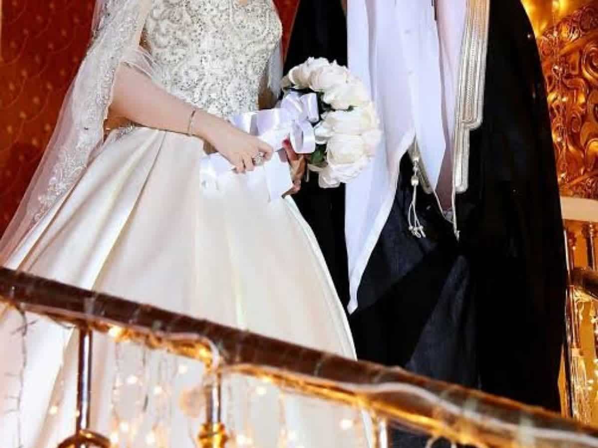 عروس تطلب الشرطة لعريسها ليلة الزفاف بسبب “بوسة”! عروس تطلب الشرطة لعريسها ليلة الزفاف بسبب "بوسة"! watanserb.com