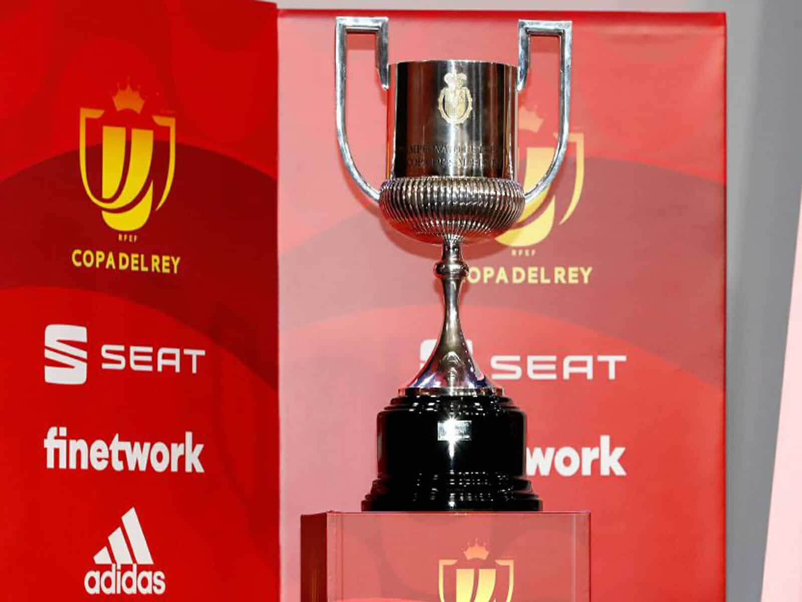 مواجهات سهلة للريال وبرشلونة.. تفاصيل نتائج قرعة كأس ملك إسبانيا 2023 قرعة كأس ملك إسبانيا 2023 watanserb.com