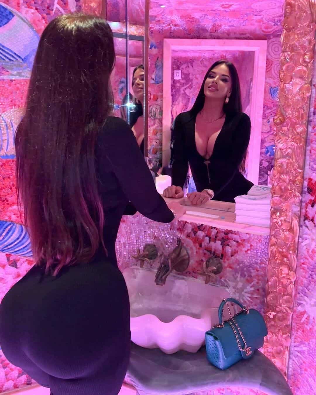 إيفانا نول انستجرام