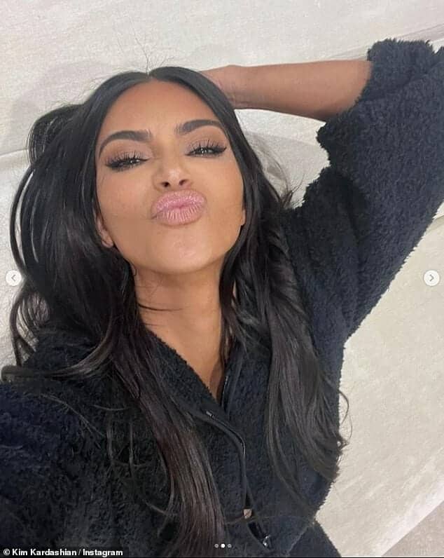 شعر كيم كارداشيان